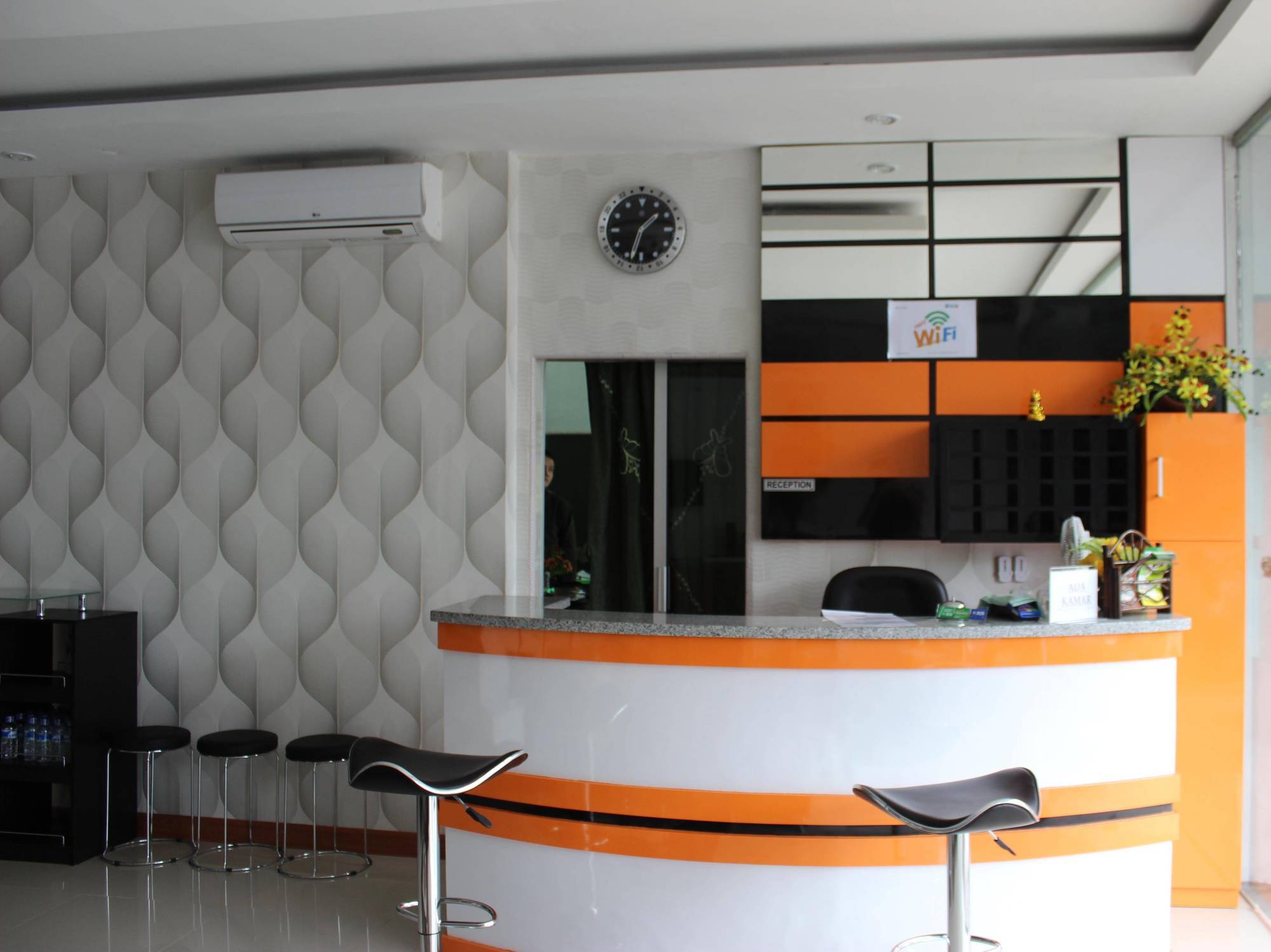 Rene Hotel Джокякарта Екстериор снимка